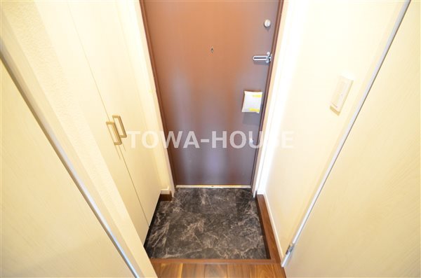 コンファーレ花小金井 玄関