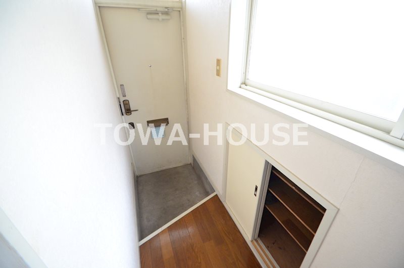 ユーハイツ春日町 玄関