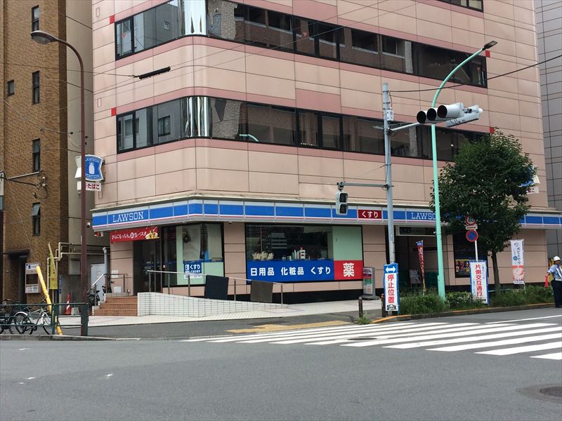 恵比寿2丁目ハイスペックアパート コンビニ