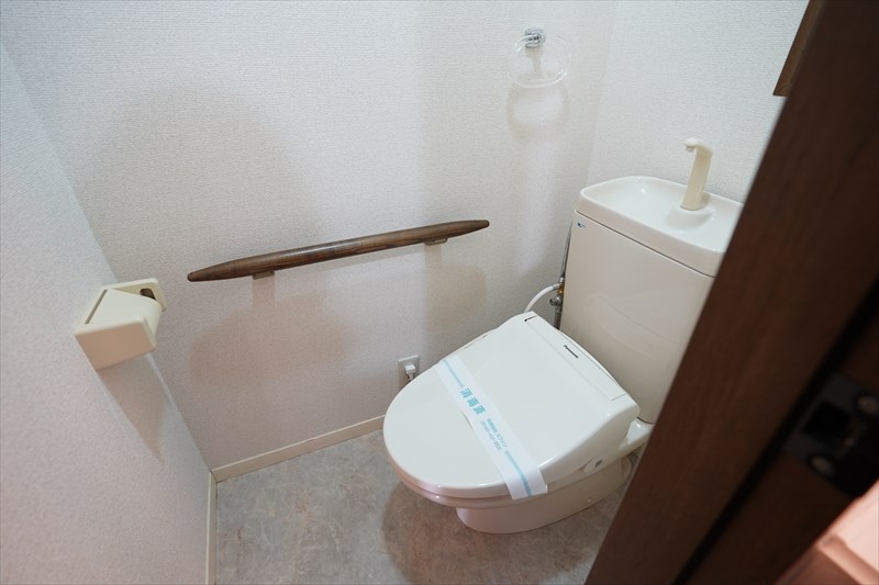 小林方 トイレ