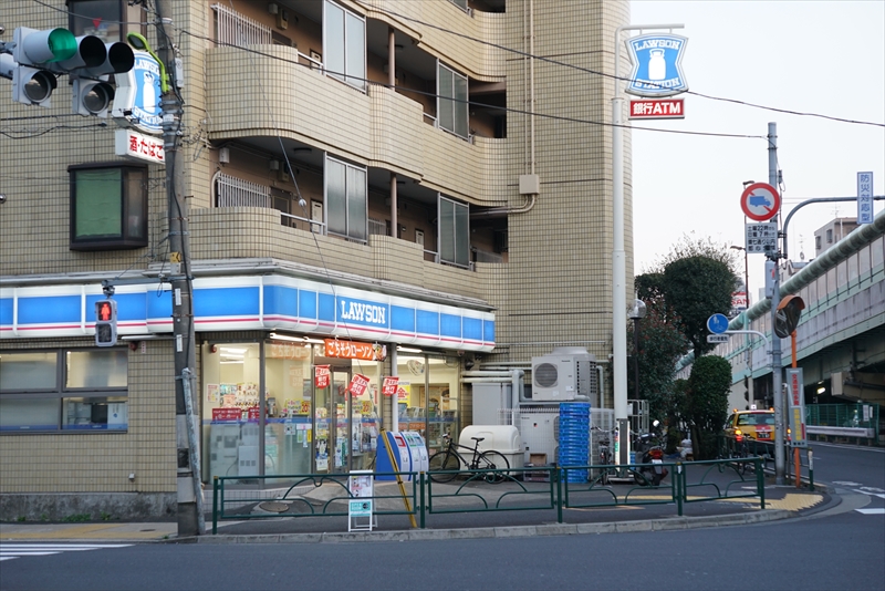 ポルタ上馬 コンビニ