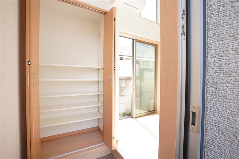 プレスト自由が丘 玄関