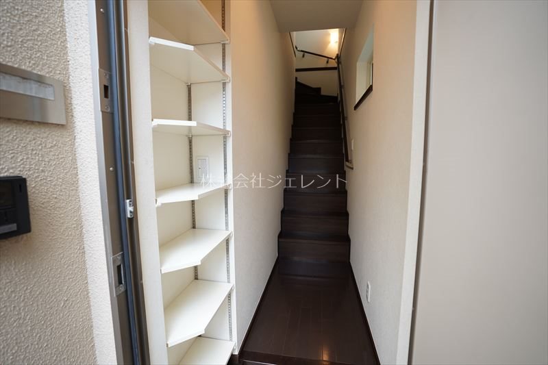 ハイツＫＡＭＥＩ（ハイツカメイ） 玄関