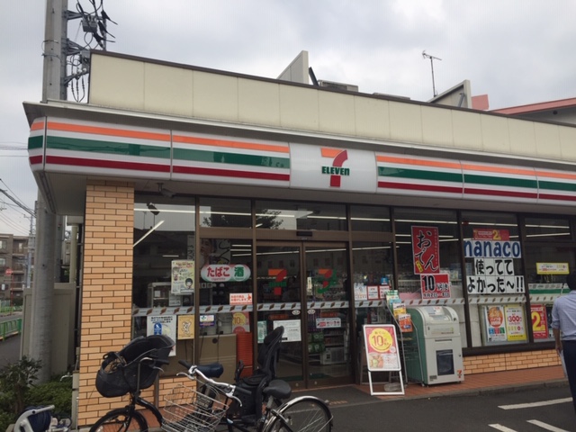 ブリックハウス等々力 コンビニ