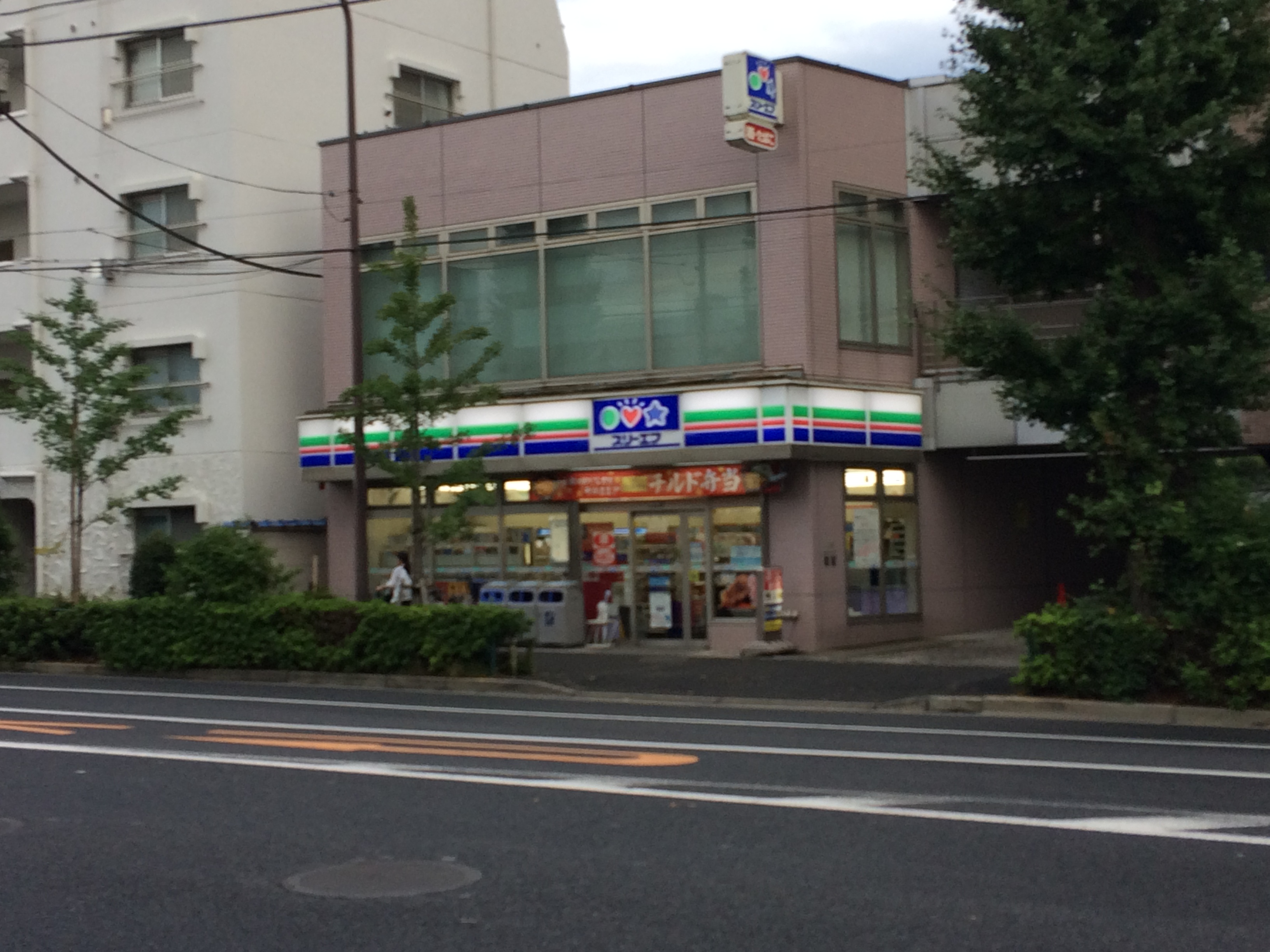 ブリックハウス等々力 コンビニ
