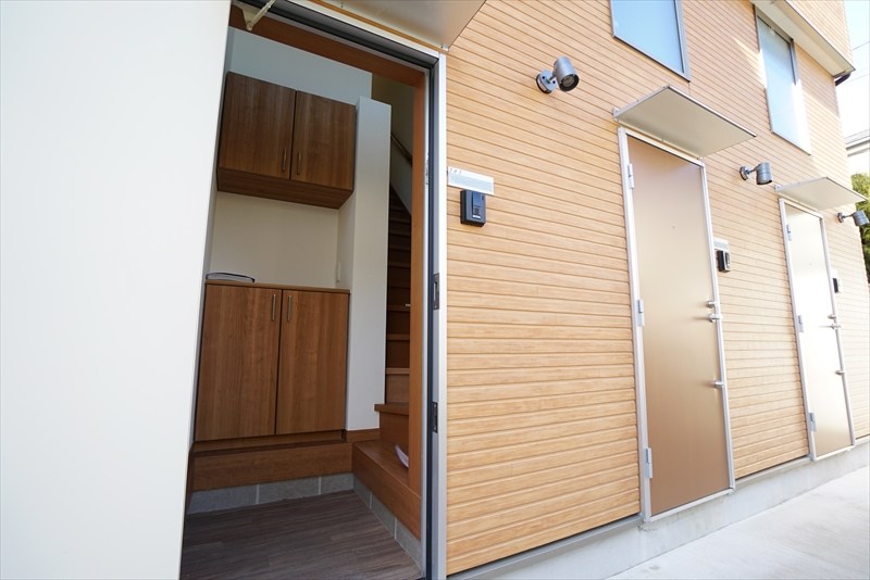 アベティーナ方南町 玄関