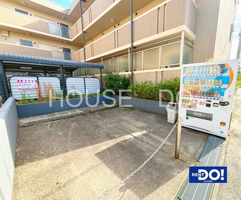 アルデール満寿美町 駐車場