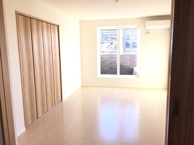 プランドール柿の木坂 玄関