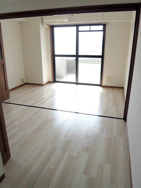 ジ・エレガンス その他10