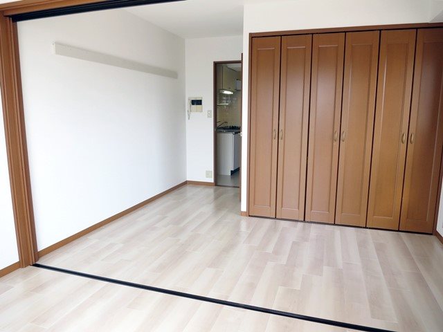 ジ・エレガンス リビング