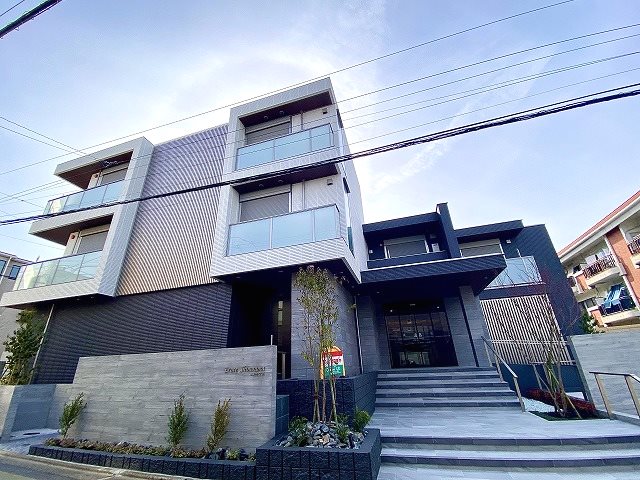 エルテ下馬 205号室 外観