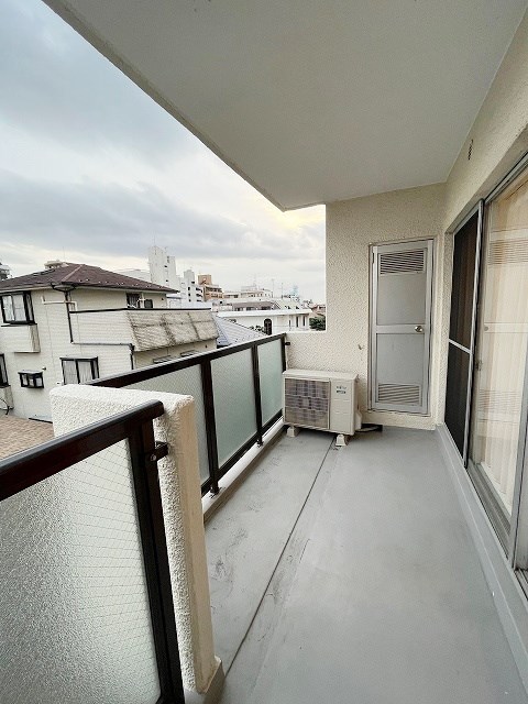 自由が丘パインクレスト ベランダ