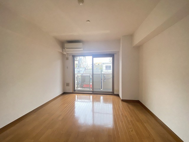 グランデ学芸大 玄関