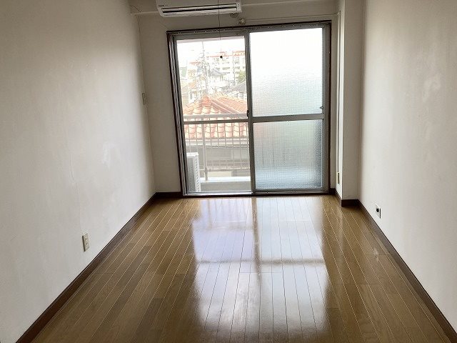 サントノーレ市川 玄関