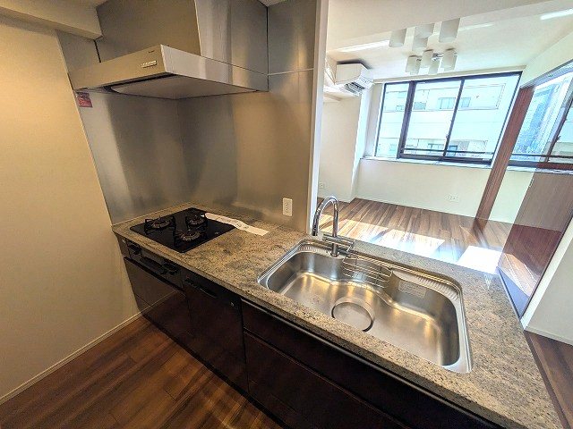 オークプレイス目黒行人坂 キッチン