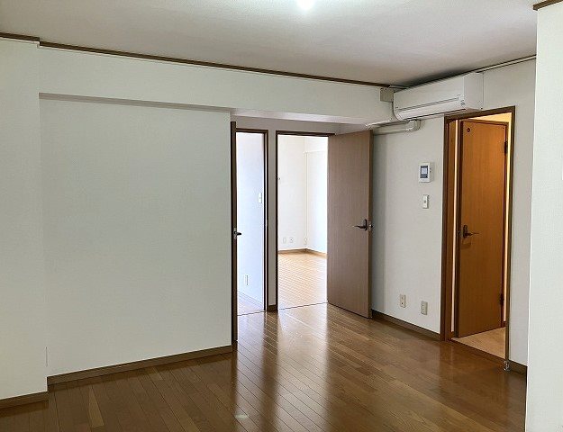 マンション都立大　602号 リビング