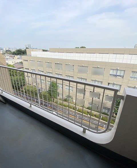 マンション都立大　602号 ベランダ