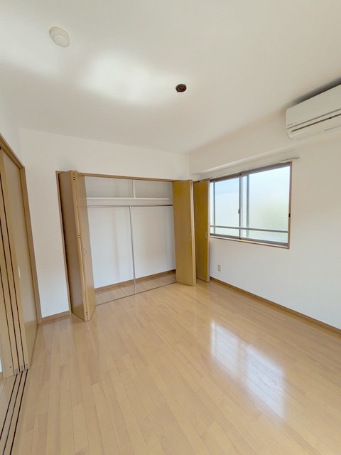 アクシス学芸大 玄関