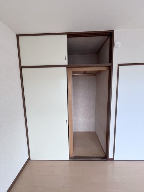 パールシャトー ベッドルーム