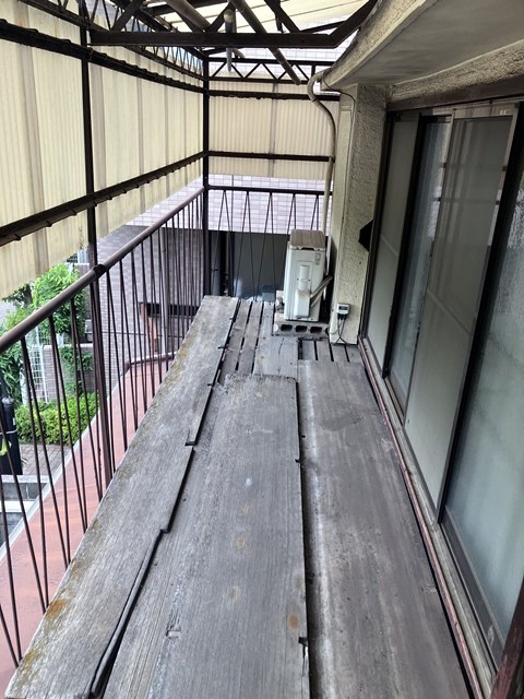石川台一時使用準貸家 ベランダ