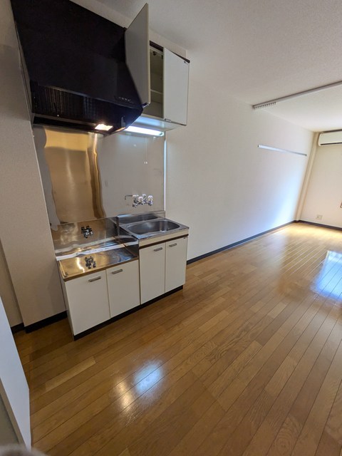 イーグル碑文谷 キッチン