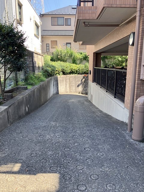 セントヒルズ学芸大学駐車場 その他外観2