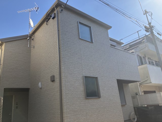 エステート五本木 201号室 外観