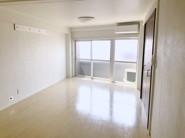 笹崎ボクシングビル 玄関