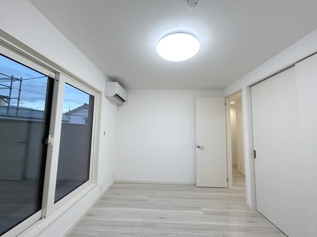 メゾン・トロワ学芸大学 玄関