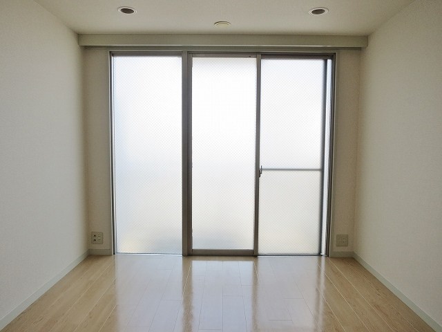 ロジェマン柿の木坂 玄関