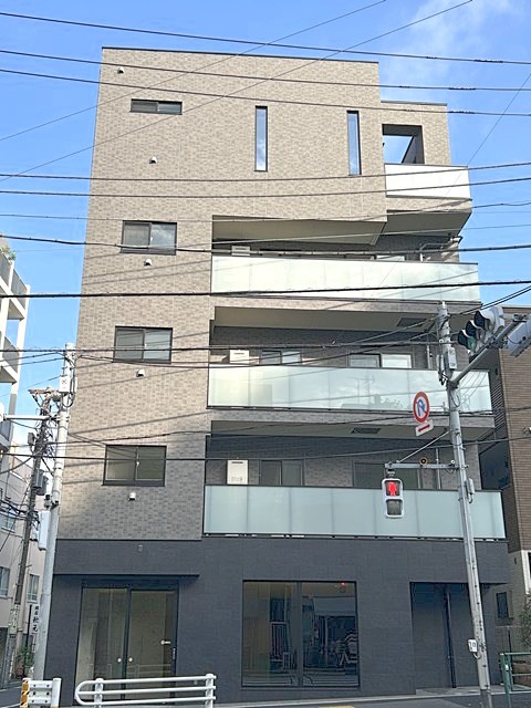 エストレリータ中目黒 301号室 外観