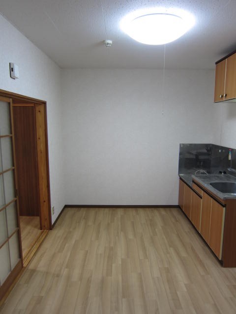 フローラⅤ リビング