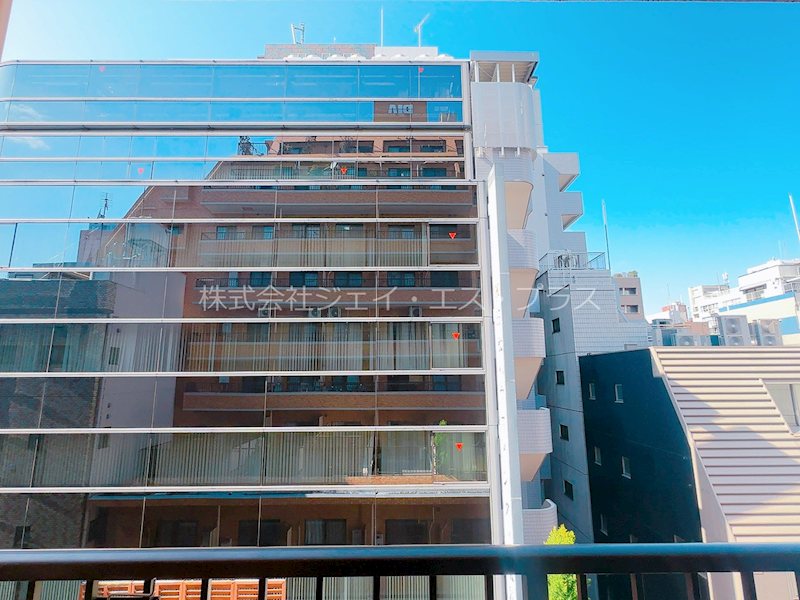 ダイアパレス新宿一丁目 ベランダ