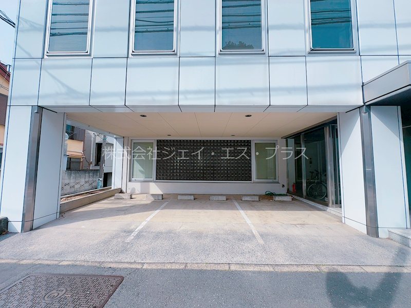 GFEビル 駐車場