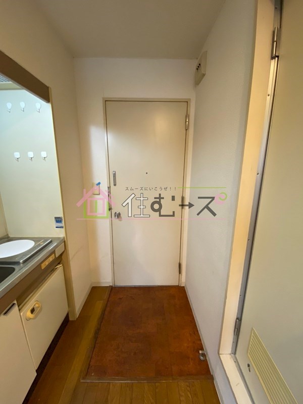 エスロンプランナーズビル 玄関