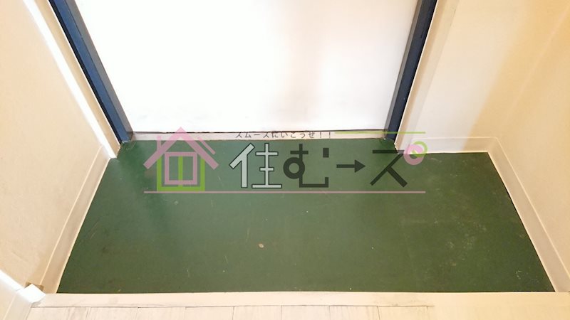 プレアール緑ヶ丘 玄関