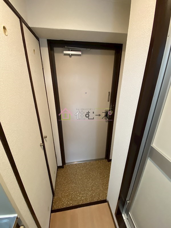 メゾン内久宝寺 玄関