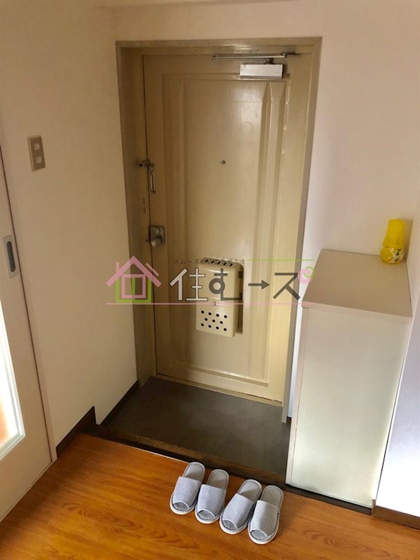 ドミールあさひ 玄関