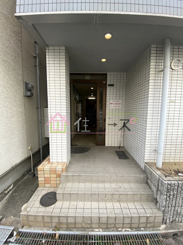 Cube豊新 エントランス