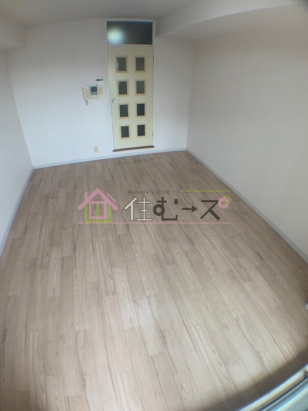 ファミールハイツ北大阪5号棟弐番館 リビング