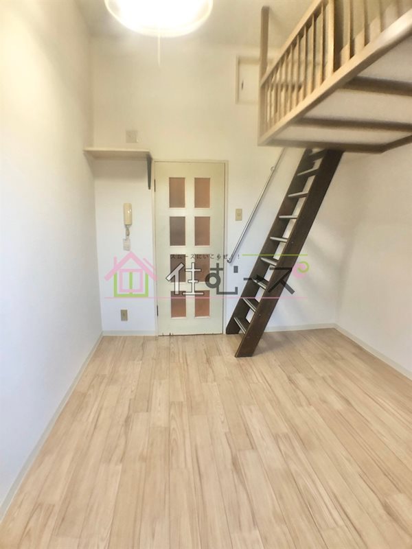 アパートメント住之江 リビング