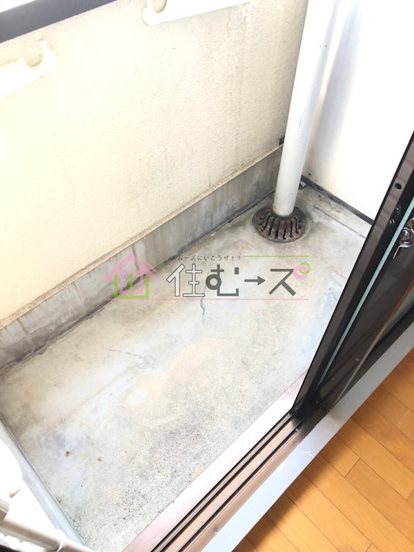 ビルシャナ鶴見 ベランダ