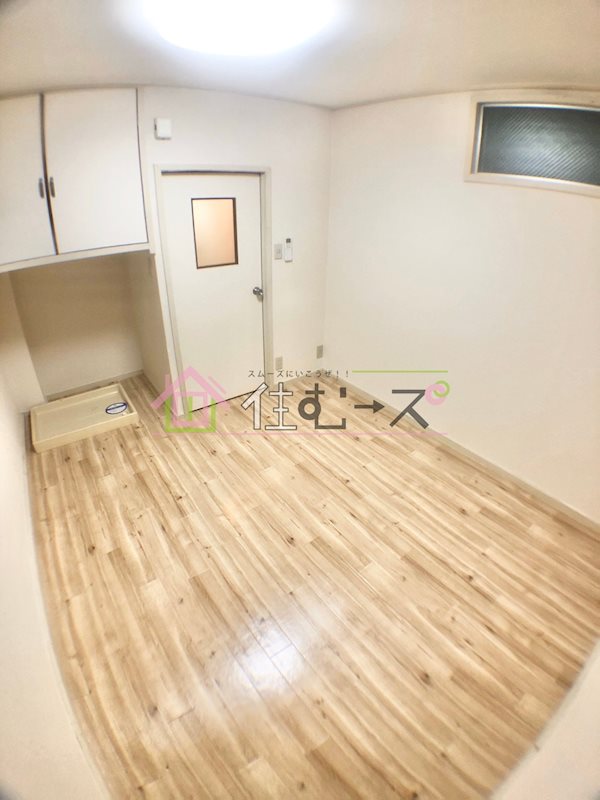 ＯＭＴビル リビング