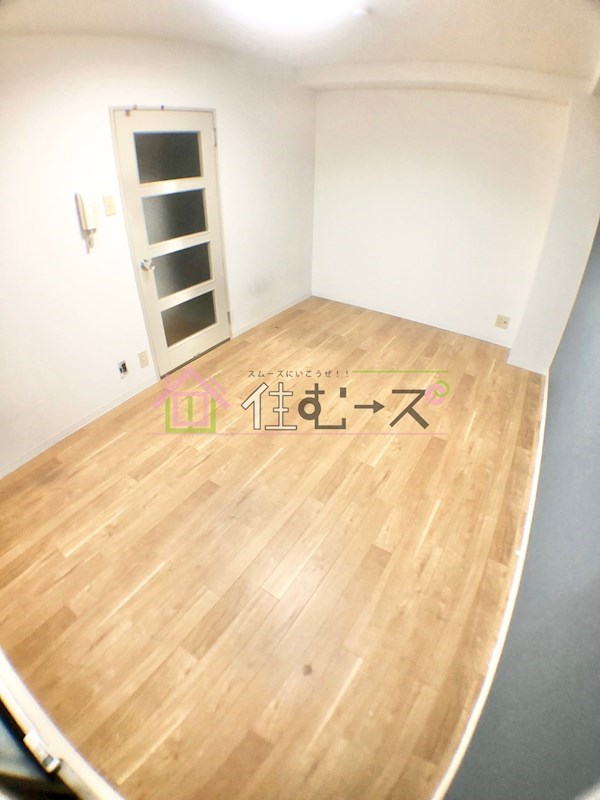 ハピネス南市岡 リビング