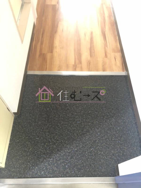 リージェントハイム 玄関