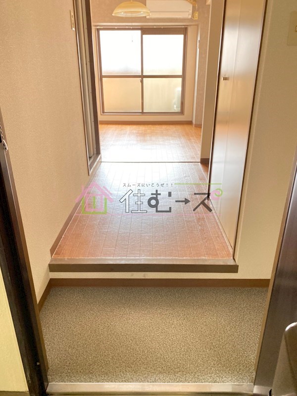 ベルメゾン南江口 玄関