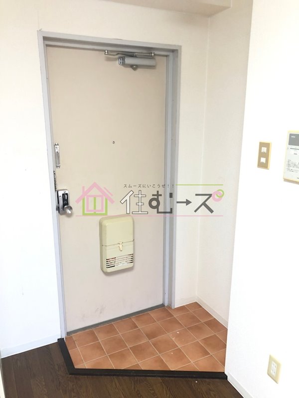 豊ハイツ清水 玄関