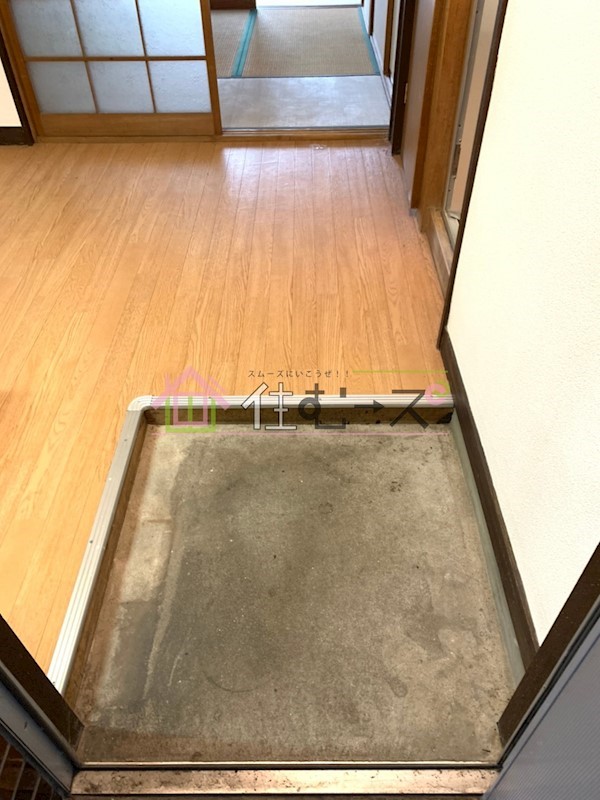 シャトレロジェ 玄関