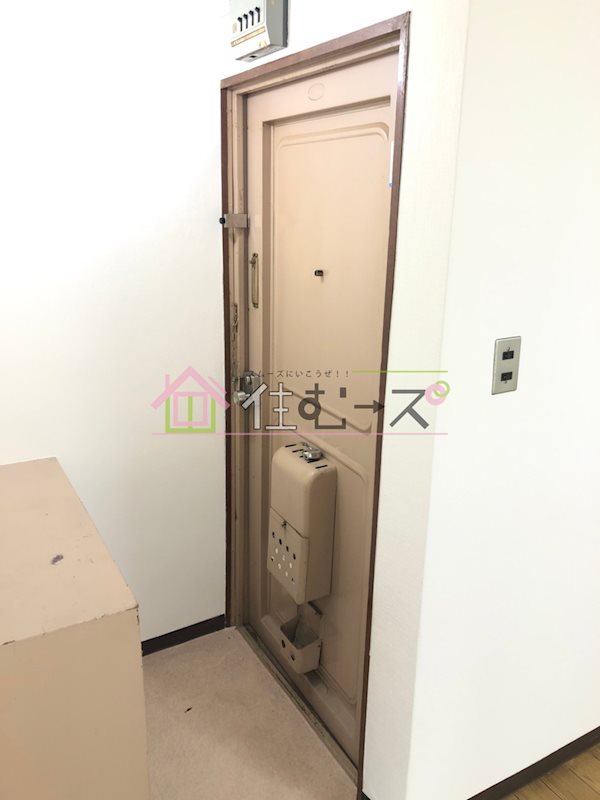 メゾン愛花夢下新庄 玄関