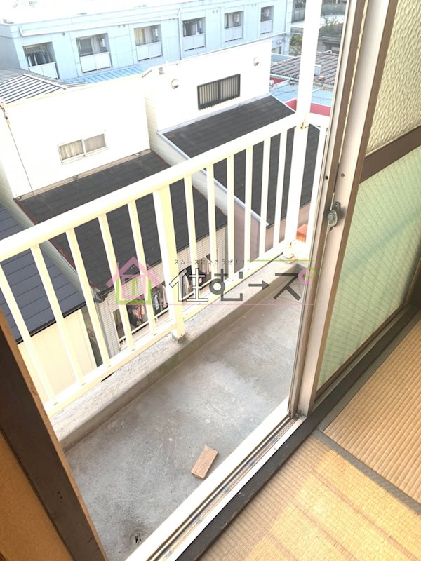 中央マンション ベランダ